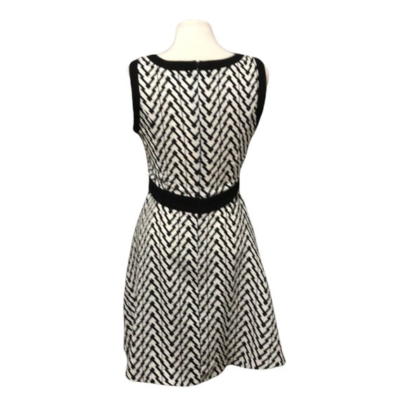 In Style Black/White Fit & Flare Dress - Picture 3 of 4
